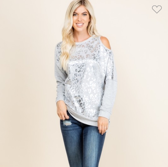Foil Animal Print Cold Shoulder Sweatshirt NWT - Picture 3 of 9